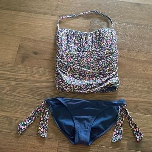 Xhilaration Floral Navy Tankini